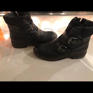 White Mountain Boots